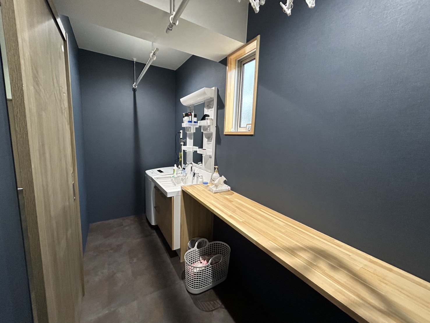 モダンで洗練されたコンテナハウス - 施工写真 4
